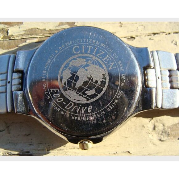 Vintage citizen mens eco-drive solar tech WR dual tone watch - Picture 4 of 5